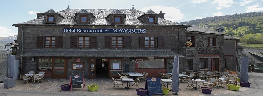 Hotel Restaurant Des Voyageurs Le Falgoux Exterior photo